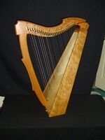 Arlo-harp.jpg